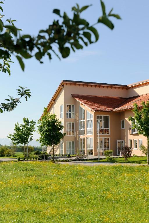 Hotel Inspiration Garni Tittmoning Exterior photo